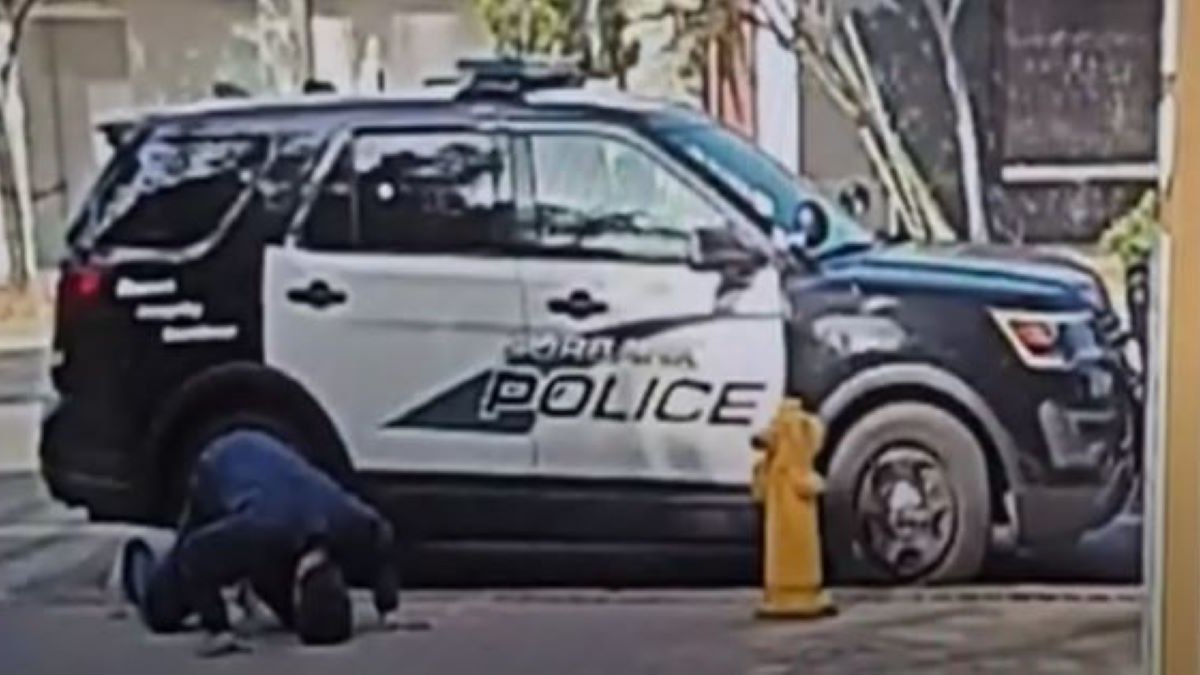 Burbank police clear officers who dropped off man outside LA Councilman’s office – NBC Los Angeles