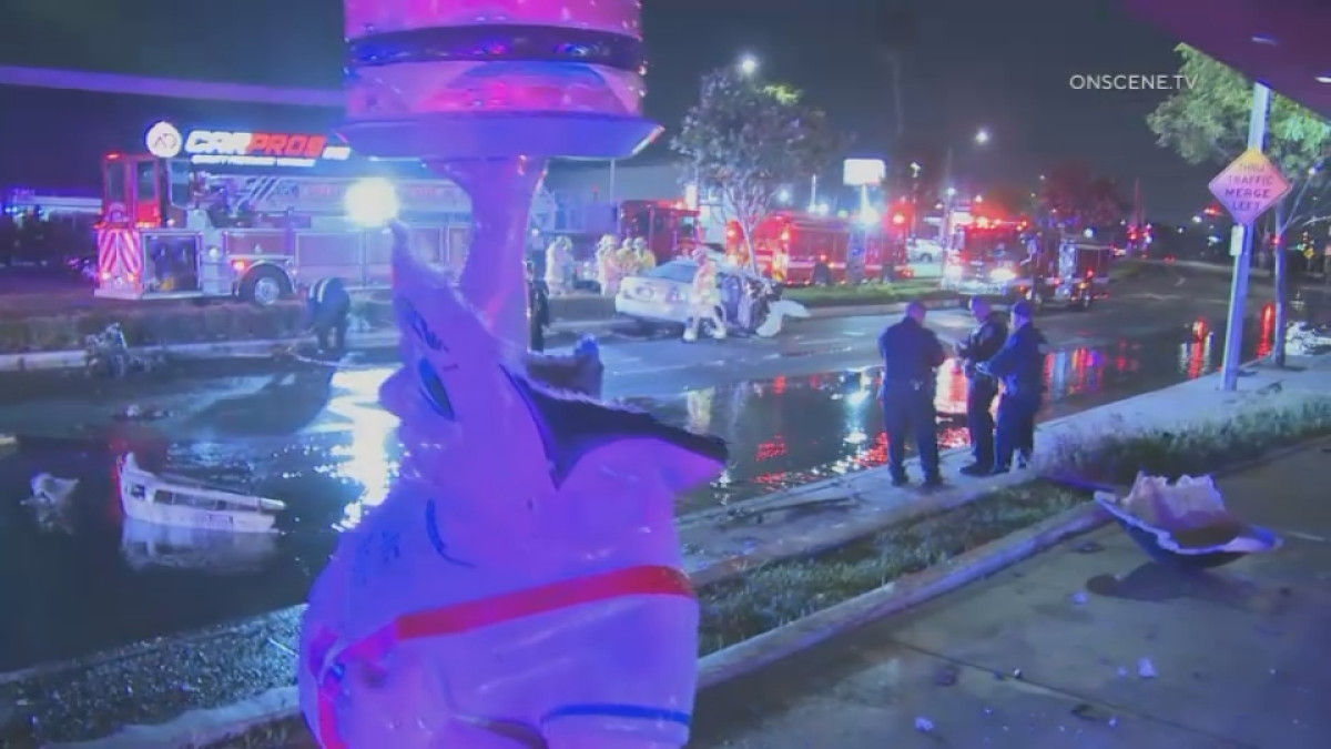 Woman rescued from wreckage after crashing into fire hydrant in Downey – NBC Los Angeles