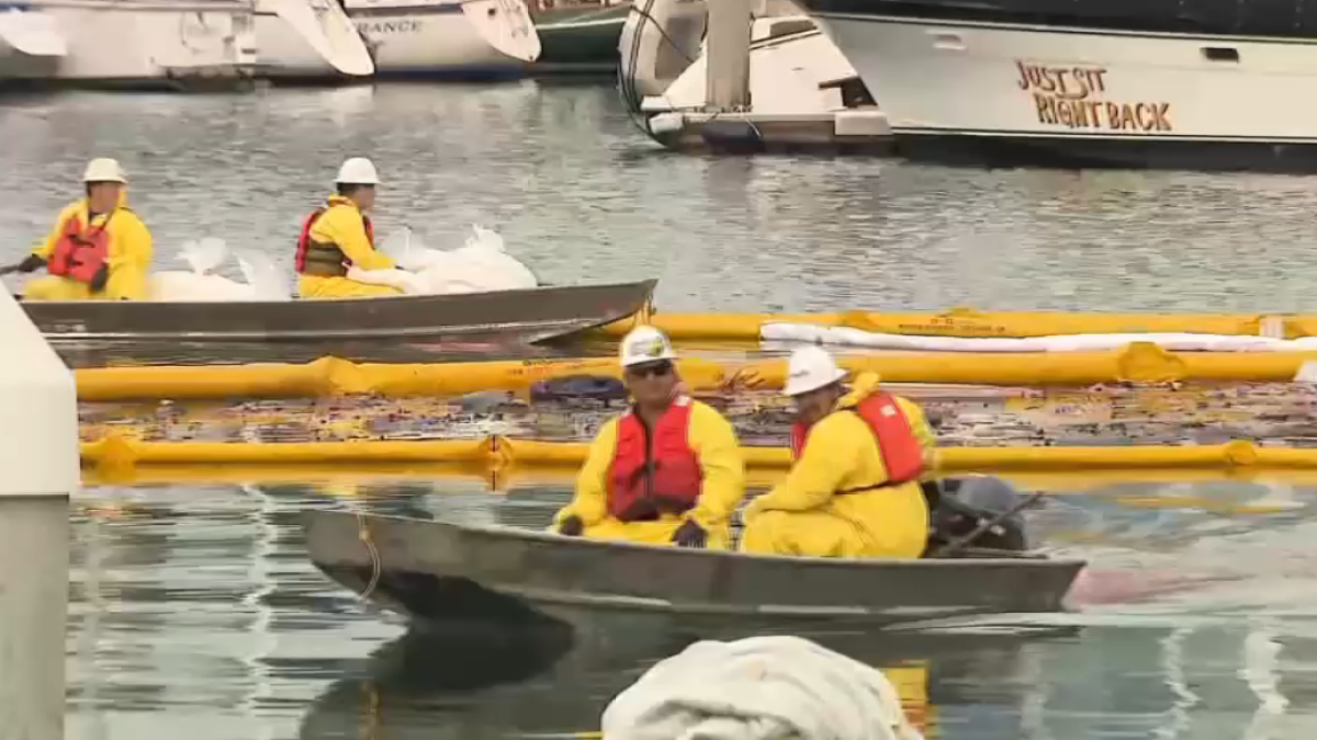 Cleanup begins after yacht fire in Marina del Rey – NBC Los Angeles