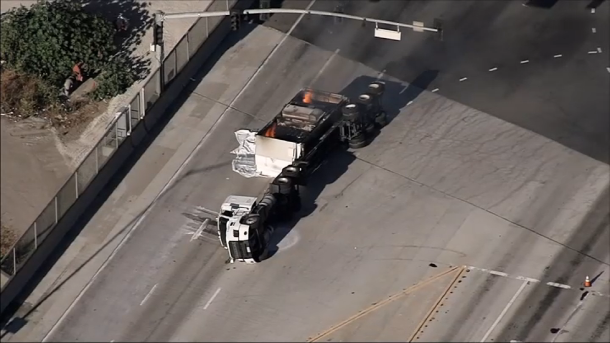 Lithium ion batteries catch fire in crash at Vincent Thomas Bridge – NBC Los Angeles