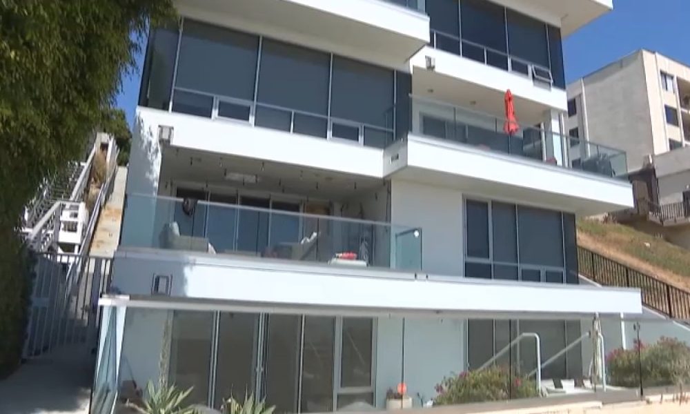 Man breaks into, stabs resident of beachside condo in Long Beach – NBC Los Angeles