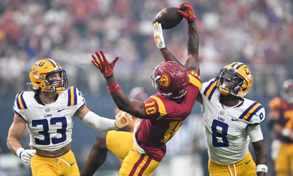 No. 23 USC upsets No. 13 LSU, 27-20, in Vegas Kickoff Classic – NBC Los Angeles