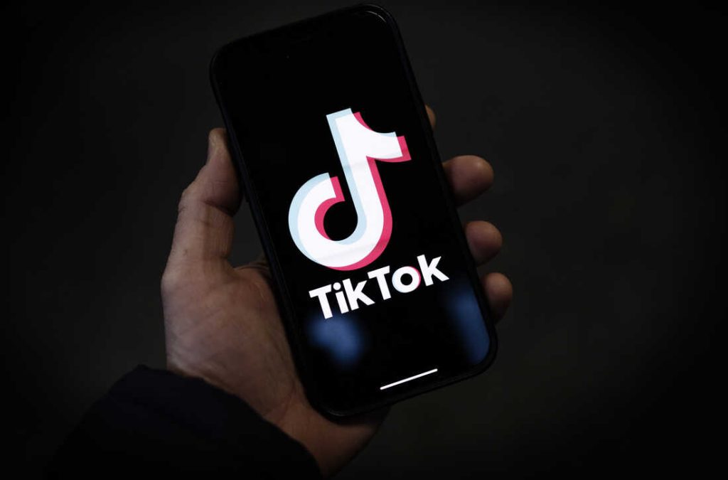 What is a TikTok shadowban and how to fix it?