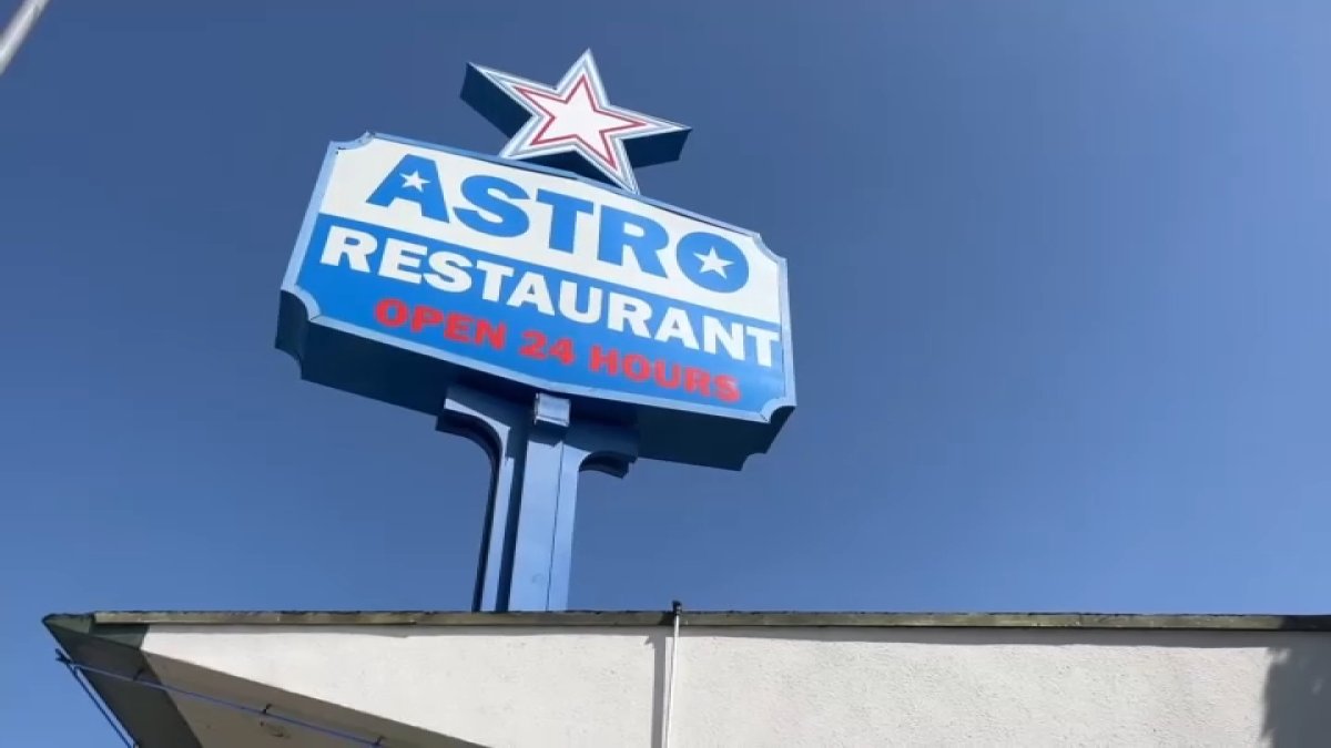 Astro Family Restaurant given historic monument designation – NBC Los Angeles