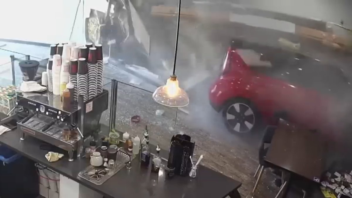 Car hits Tarzana coffee shop, owners say minor injuries a miracle – NBC Los Angeles