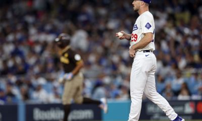 Padres power and defense dazzles in 10-2 blowout win over Dodgers to even NLDS at one game apiece – NBC Los Angeles