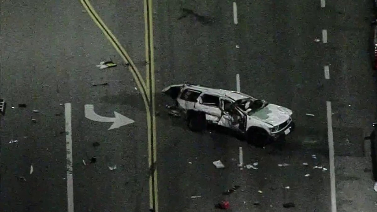 SUV driver killed in rollover crash on Torrance street – NBC Los Angeles