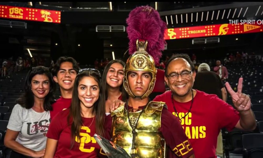 USC’s drum major Sam Perez marches to the top – NBC Los Angeles